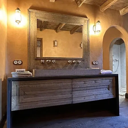 Le Hameau